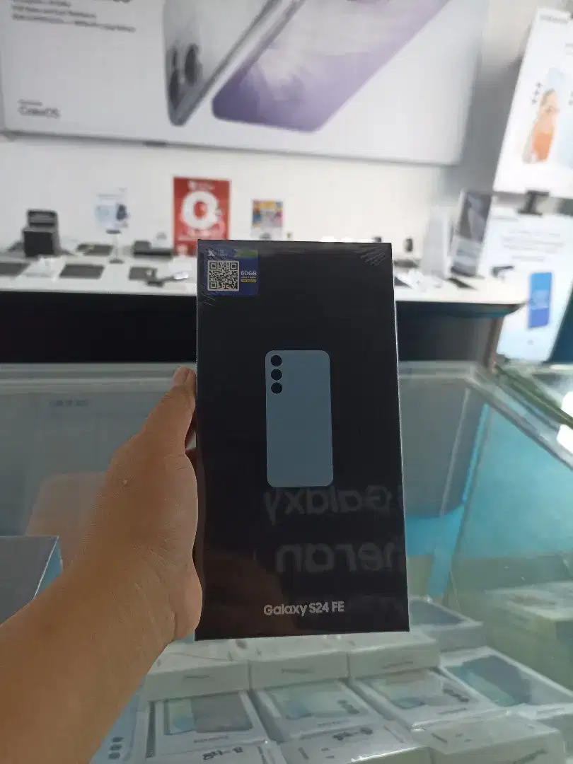 BNIB SAMSUNG S24 FE 5G 8/256 SEIN RESMI SELURUH INDONESIA 1 TAHUN