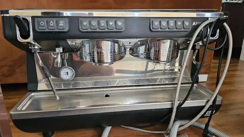 MESIN kopi Nouva SIMONELLi