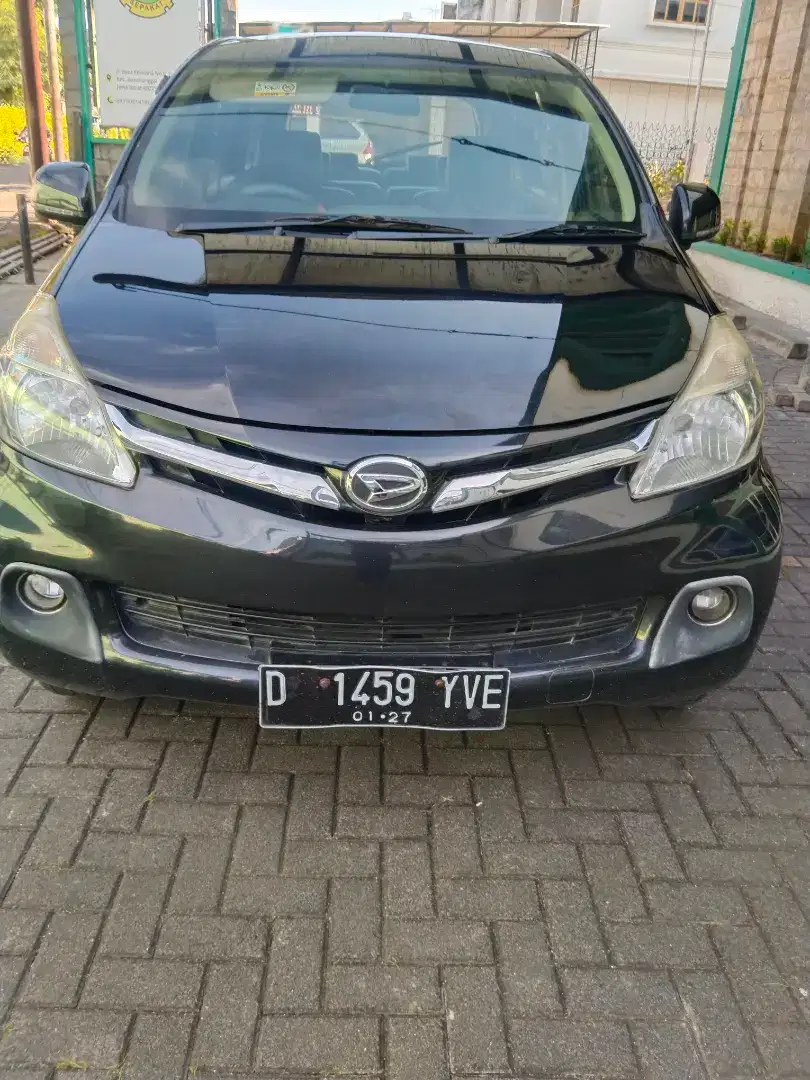 D jual daihatsu xenia R 2013