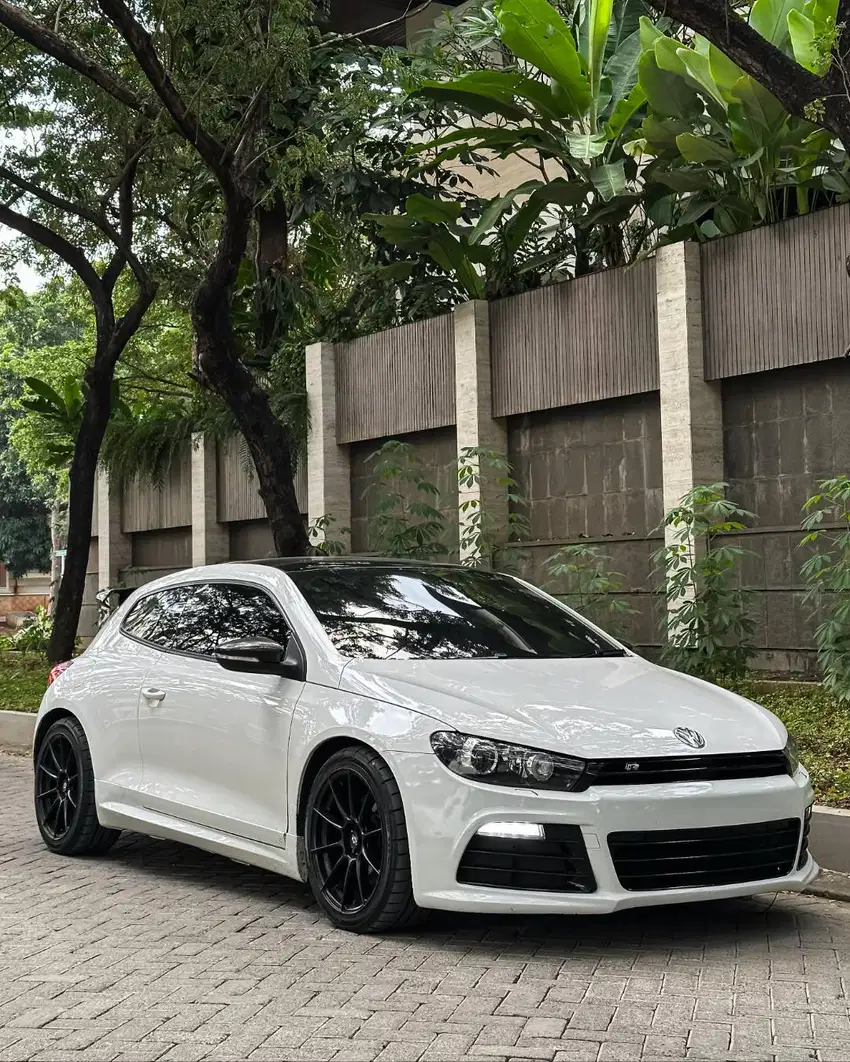 VW Scirocco 2.0 Panoramic 2011 white putih Scirocco 2.0 2012 Sunroof