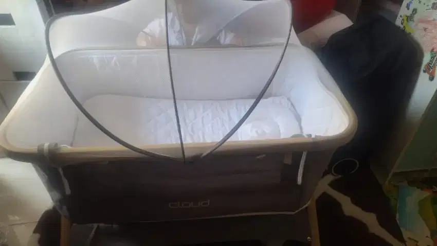 Baby box baby elle