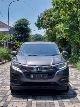 Honda HRV HR-V 2021 E Plus AT LOWKM