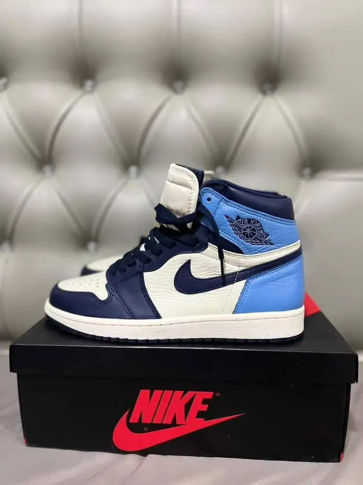 Air Jordan 1 High OG obsidian