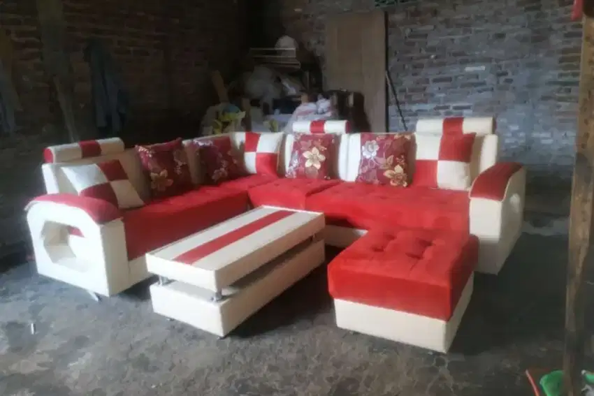 Sofa Alexa pojok meja + pup