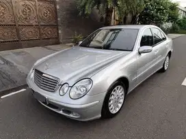 Mercedes-Benz E200K 2003 Bensin