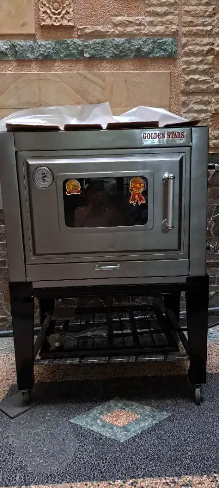 Oven Gas Merk  Golden Stars