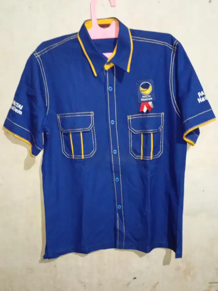 Kemeja Partai Nasdem