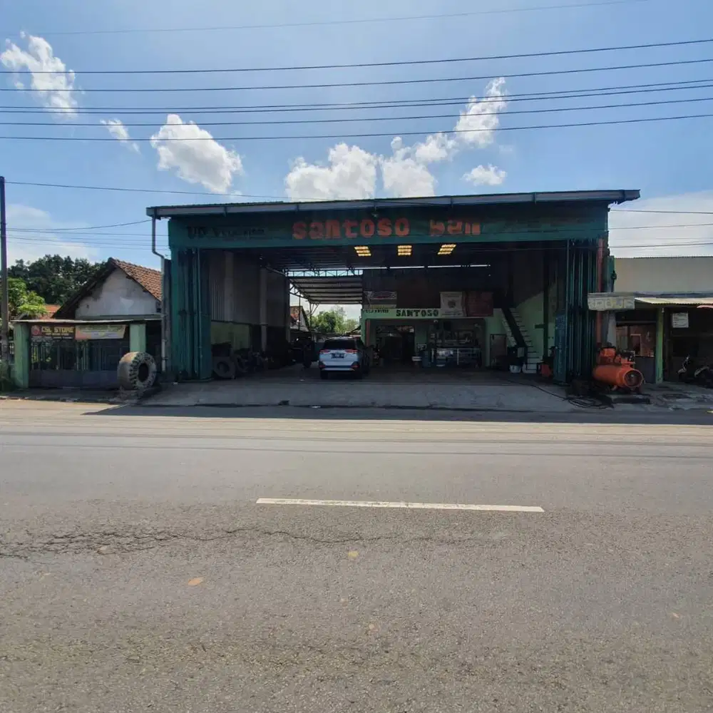 Bengkel di Jln Raya Nasional Totok Kerot ,Trowulan,Mojokerto