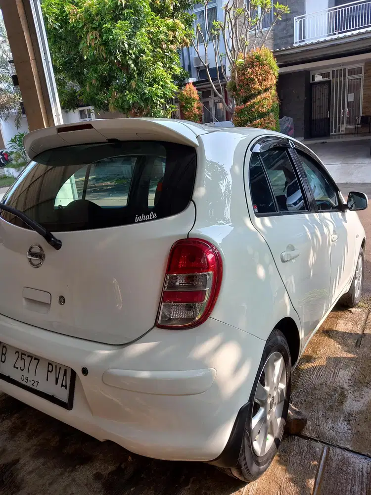 Nissan March 2012 Bensin