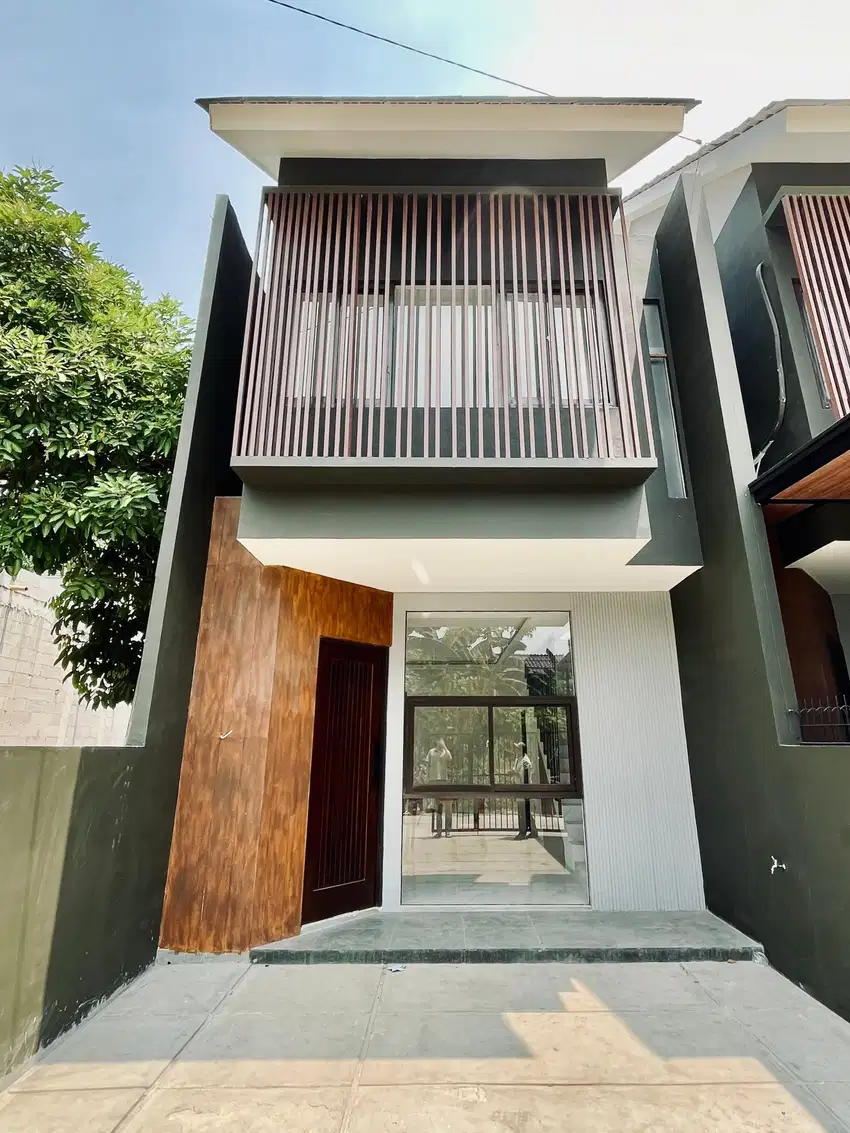 Open Space Modern Jepang, Strategis & Nyaman! Sisa 1 Unit!