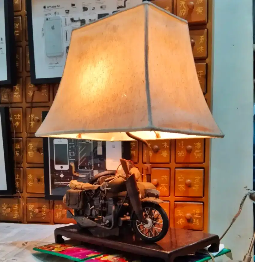 Dekorasi lampu meja miniatur sepeda motor harley diecast antik vintage