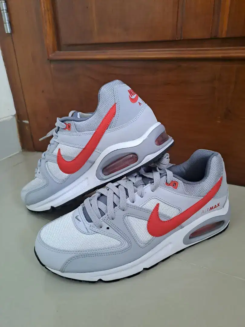 Nike airmax command white university red Men's size 43 barang baru