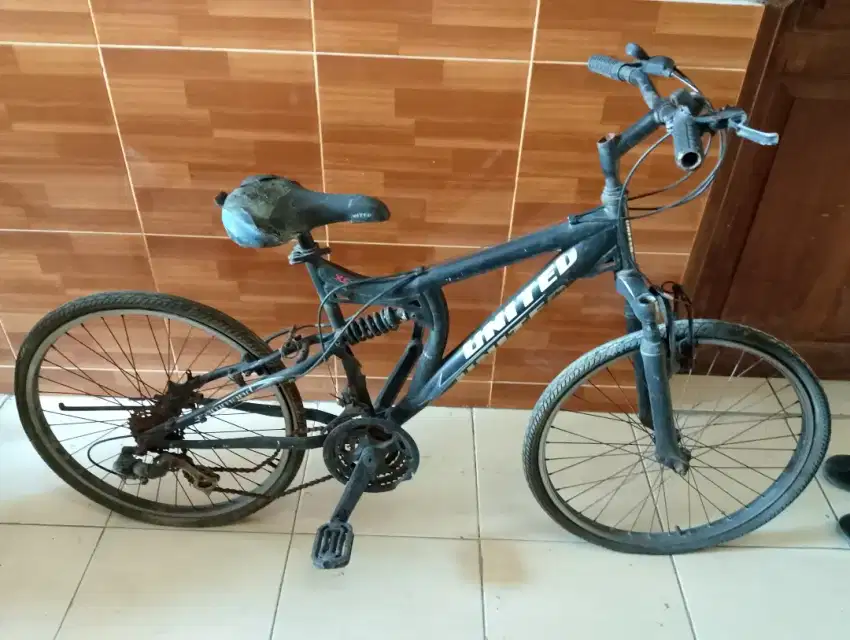 Sepeda gear united