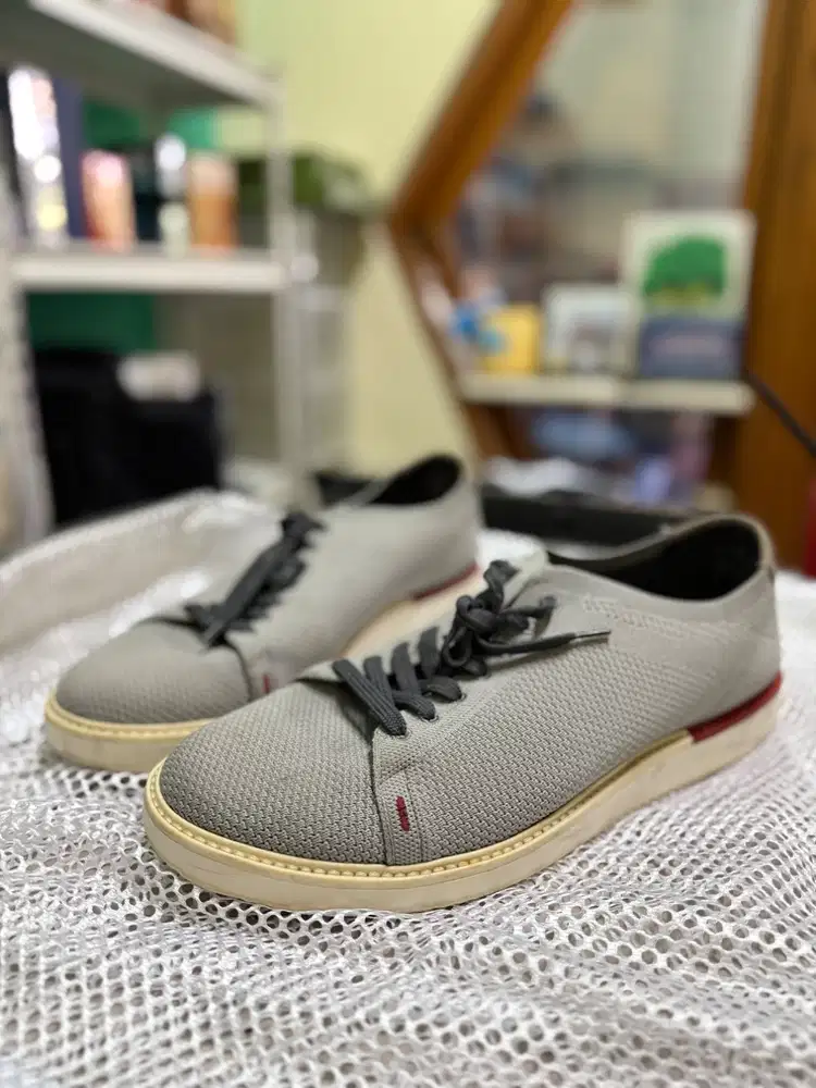 Sepatu Sneakers Hush Puppies Heath Knit Men size 45