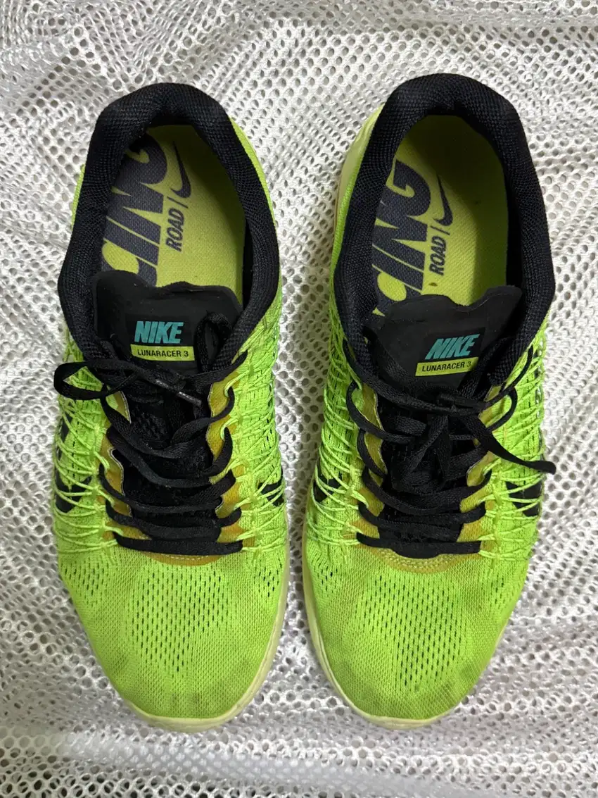 Sepatu Lari Running Nike Lunaracer 3 size 44