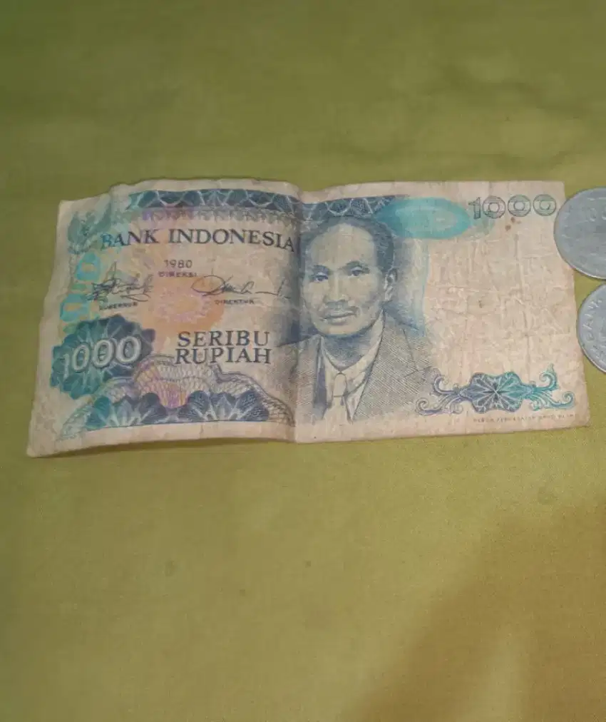 Uang kertas kuno 1000 rupiah gambar Pattimura