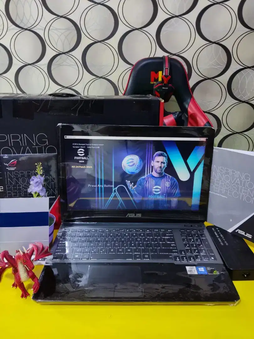 Asus ROG G55VW Core i7 RAM 24GB SSD 256GB VGA Nvidia GTX Siap Editing
