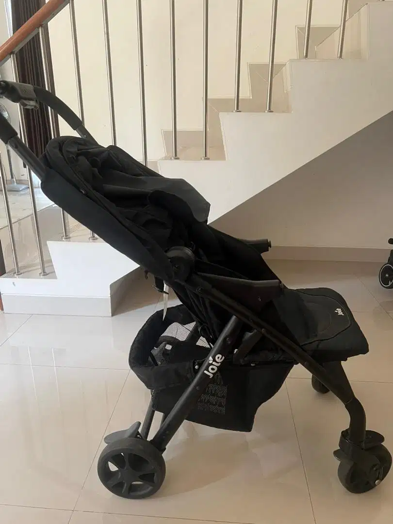 Stroller  joie mulus