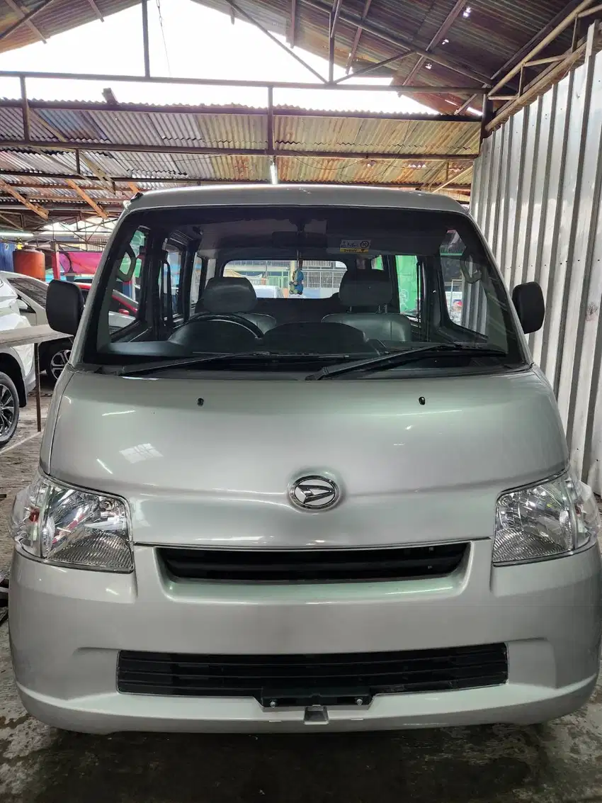 Dijual Daihatsu Gran Max 1.3 D MT