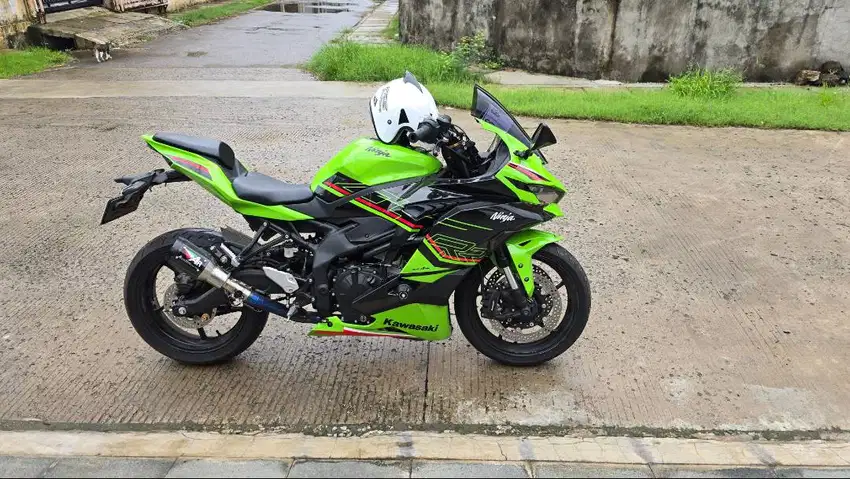 ZX25R hitam speedo TFT 2022 bulan 11