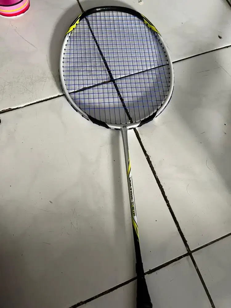 Yonex Voltric D36