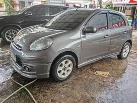 Nissan March 2012 Bensin