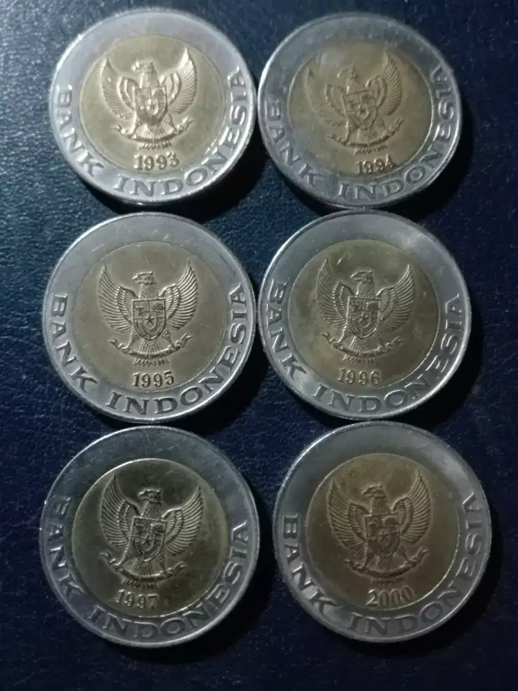 Uang Coin Kuno 1000 Kelapa Sawit.