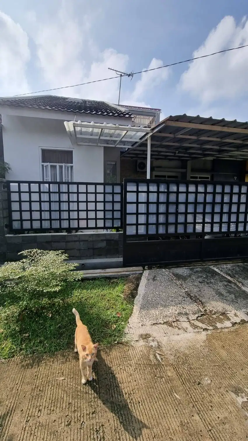 Rumah Dijual, Bogor Cilebut, 5 menit ke Stasiun, 10 menit ke Toll