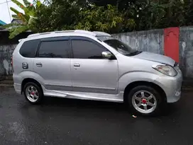 Toyota Avanza 2010 Bensin