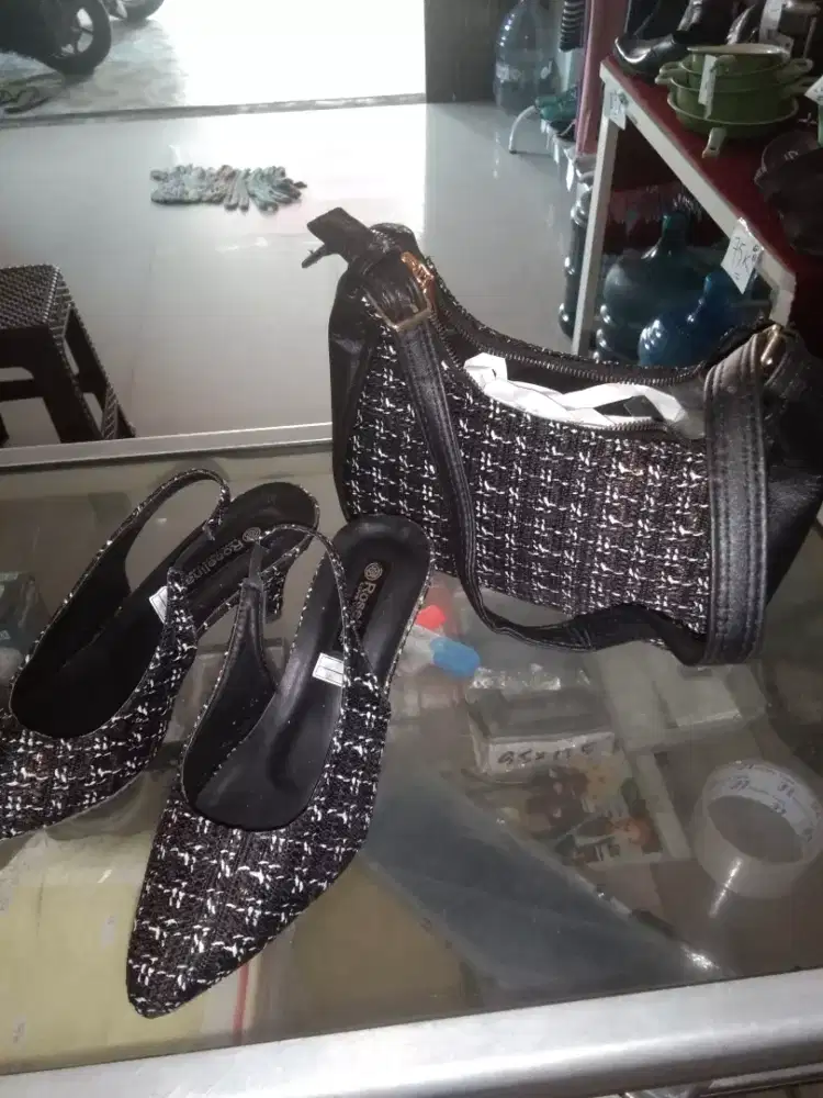 DIJUAL Paket Sepatu, Tas dan Jam Tangan Wanita (Bonus 5pcs Masker)