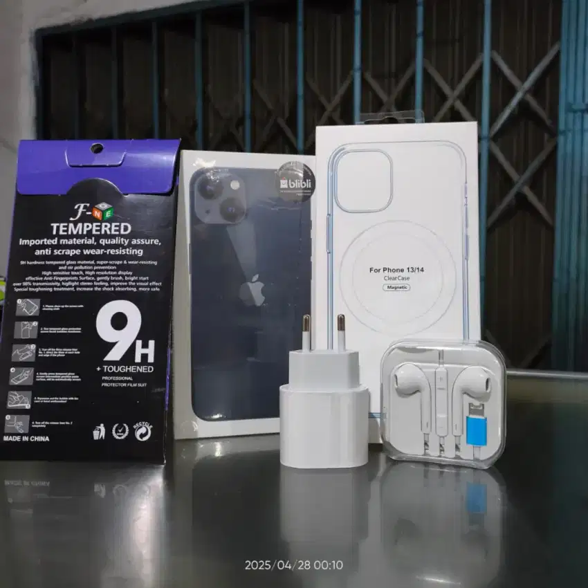 iPhone 13 128 Garansi Resmi