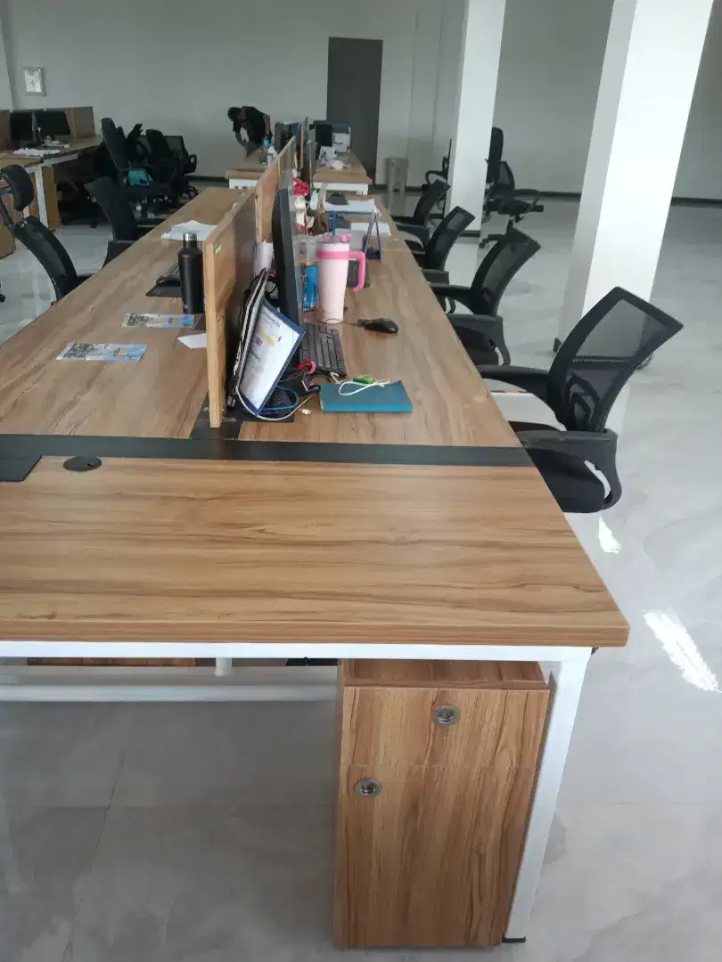 Tukang mebel panggilan