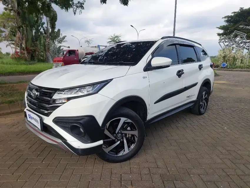 Toyota Rush 1.5 TRD Sportivo Bensin MANUAL 2019 NW
