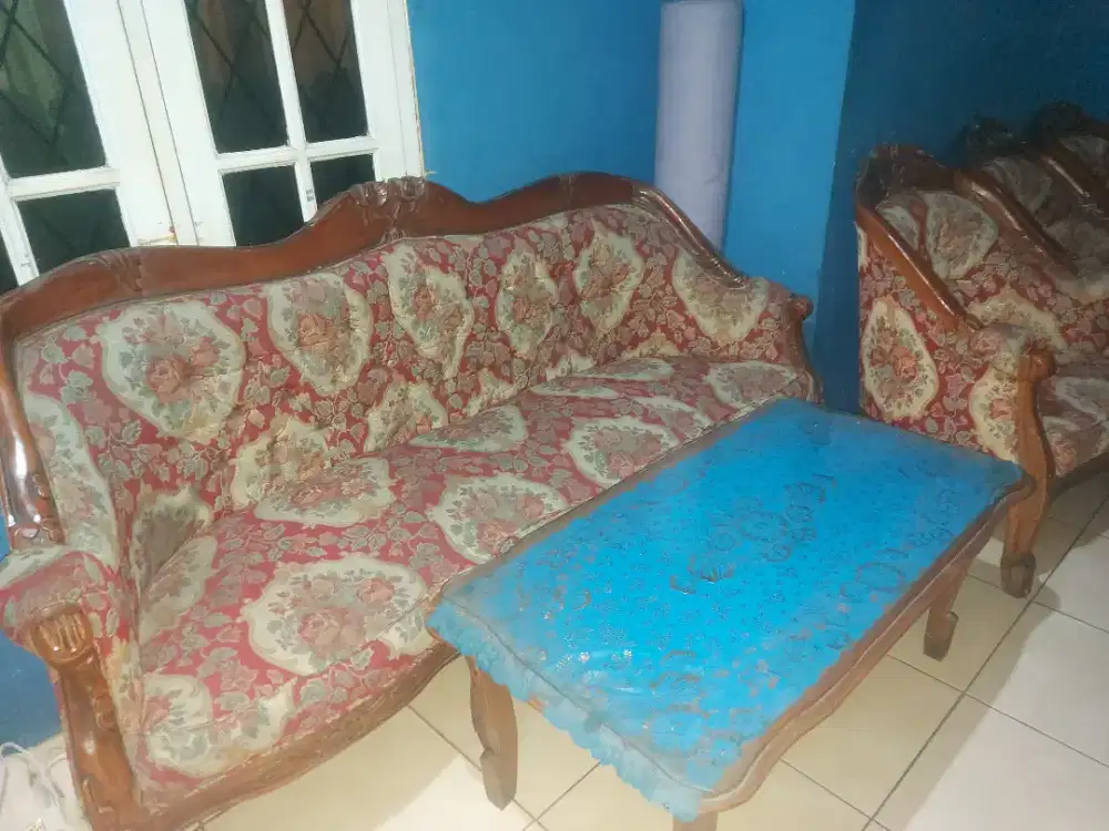 KURSI SOFA BAGUS
