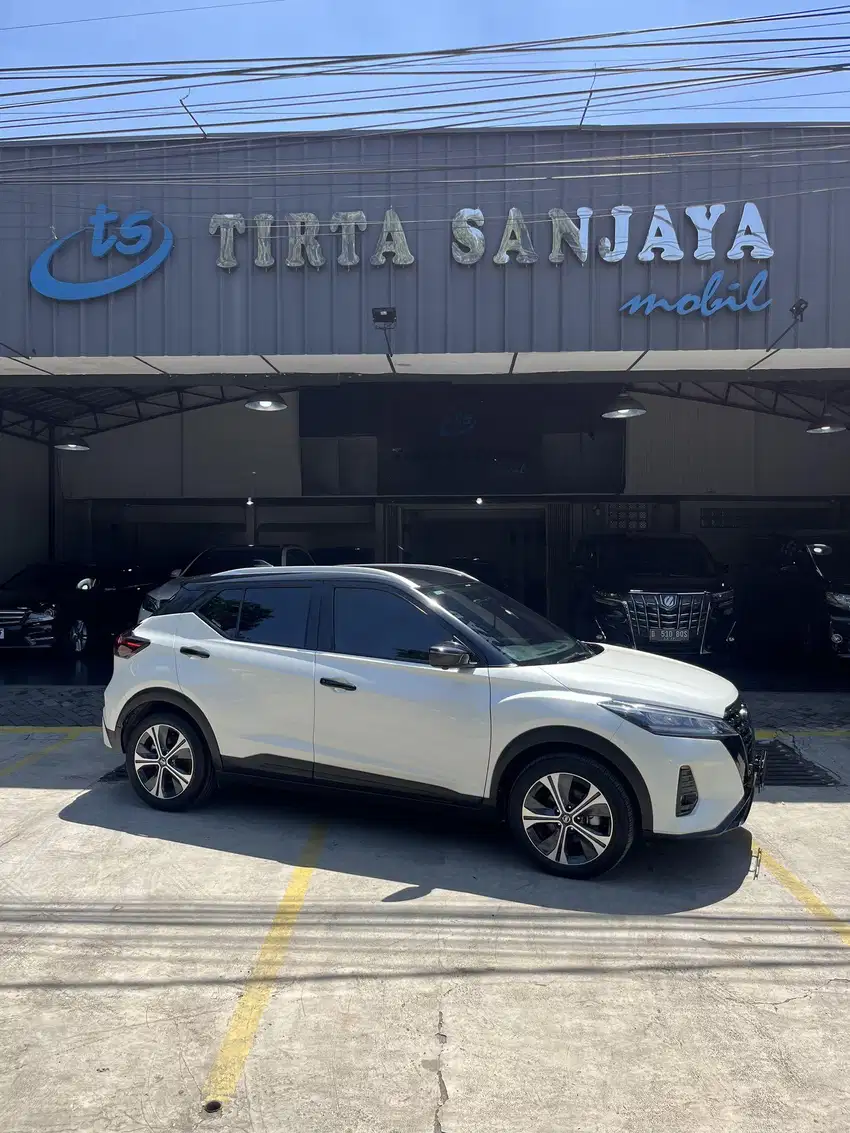 [KM15rb] Nissan Kicks E-Power 2Tone 2021