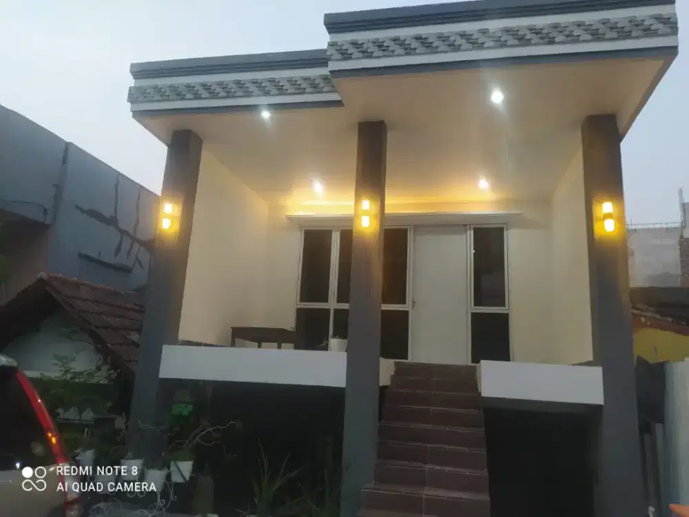 Dijual/ disewakan rumah untuk kantor atau rumah tinggal