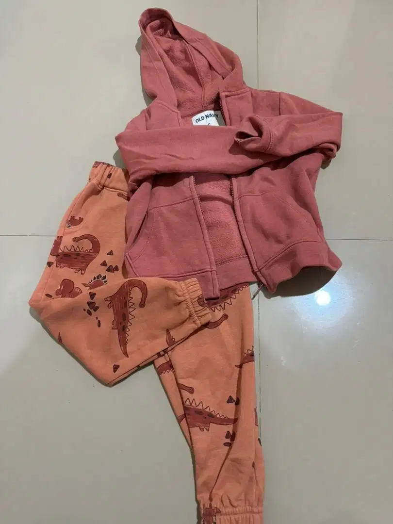 set jaket dan celana
