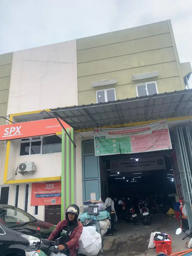 kurir dan driver shopee express