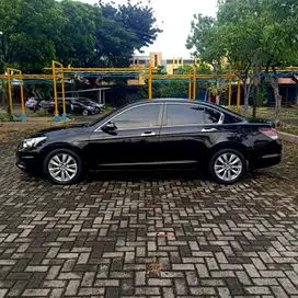 Honda Accord 2011 Bensin