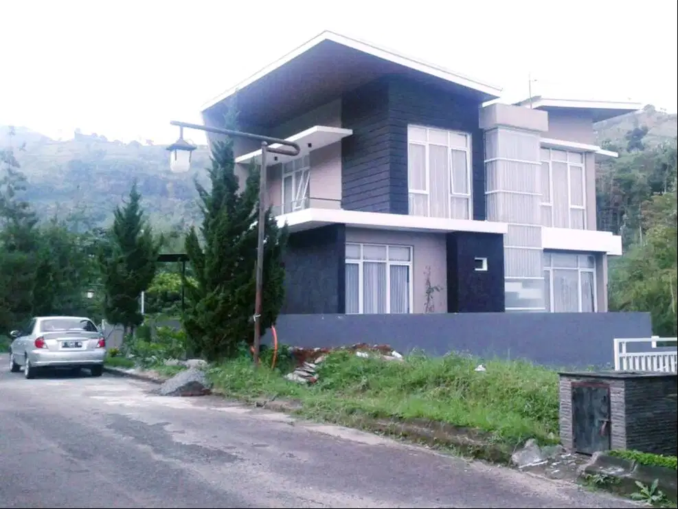 jual cepat murah rumah villa kolam renang resort dago pakar bandung