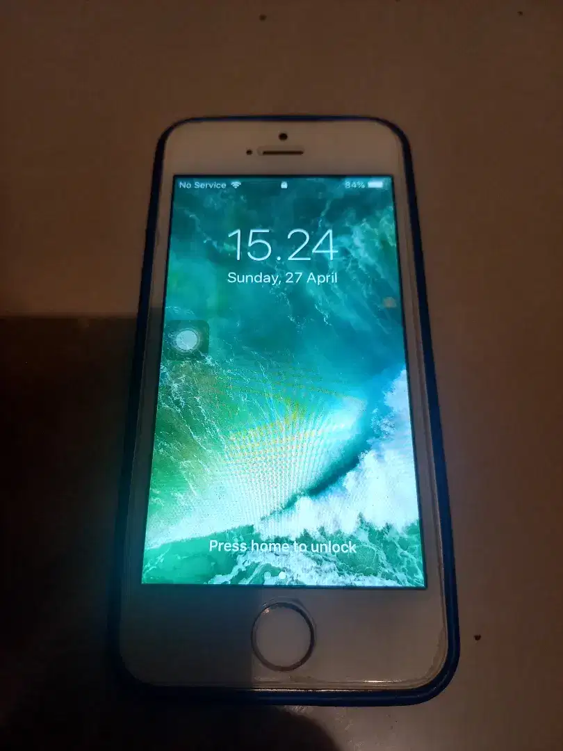 Iphone 5 16 gb silver icloud lupa, sinyal tidak bisa
