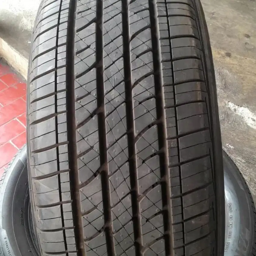 Dijual 4 pcs ban Bridgestone 245/50-r20 prod 20/21