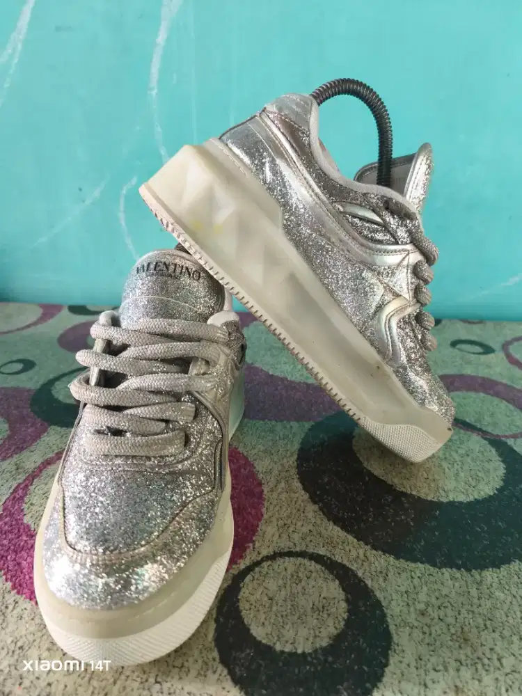 Sepatu Sneakers Italy