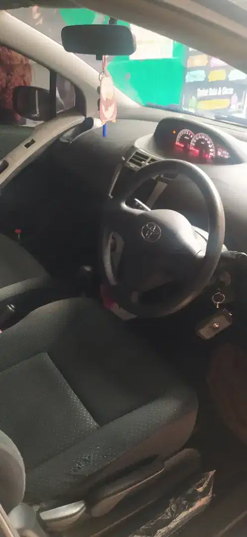 driver mobil dan motor