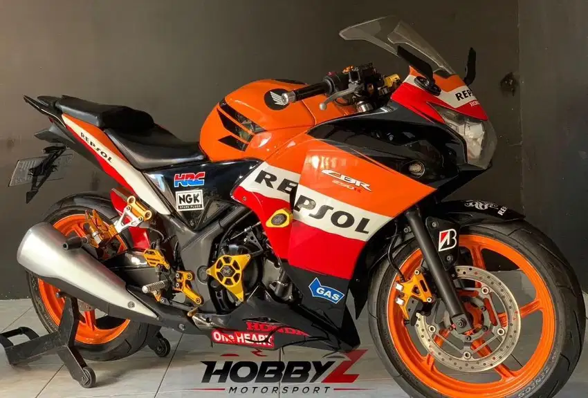 Honda cbr 250R/250-R cbu repsol 2011 modif hedon,istimewa,mantap