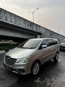 Toyota Kijang Innova 2005 Bensin