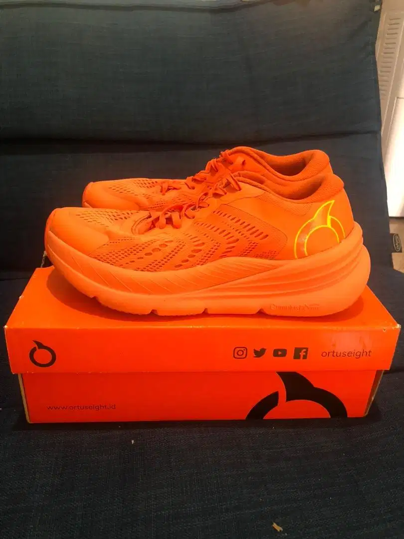 Sepatu running ortus HYPERBLAST Encore