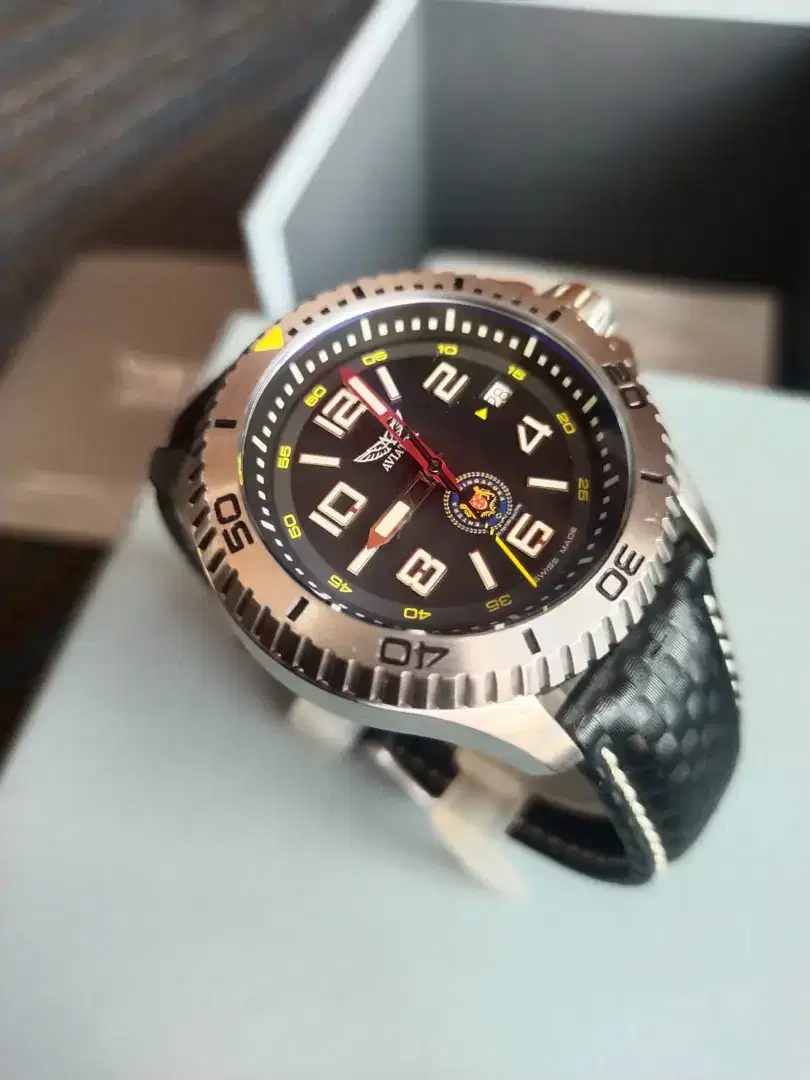 Spesial edition AVIATOR
