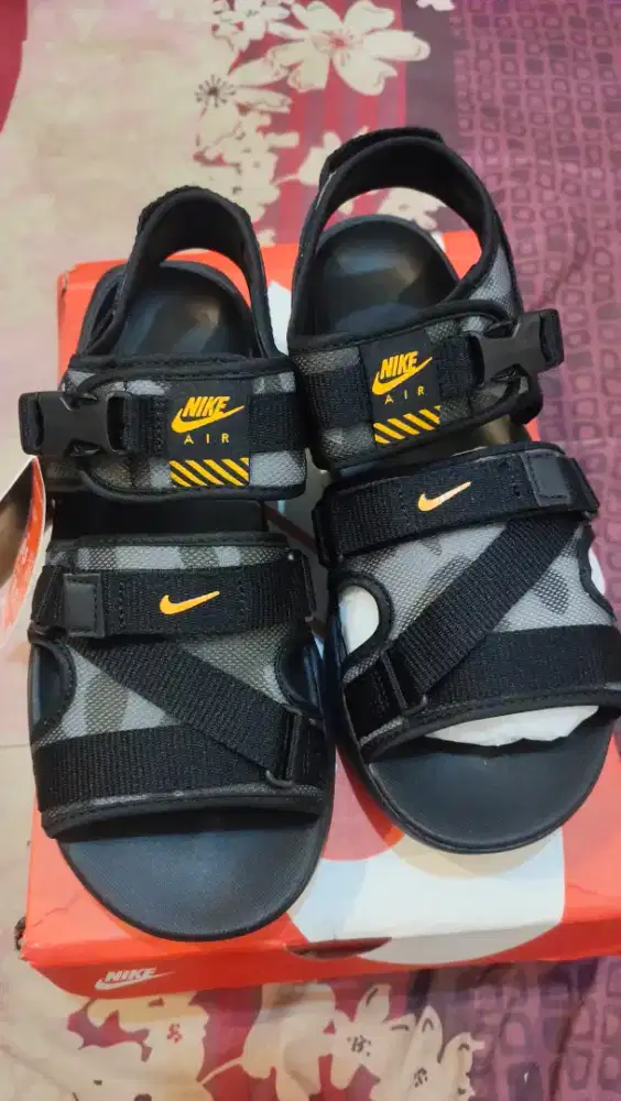 Sepatu sendal Nike Air max original