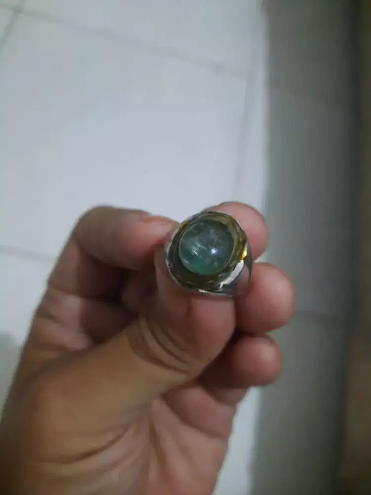Batu Emerald beryl ori